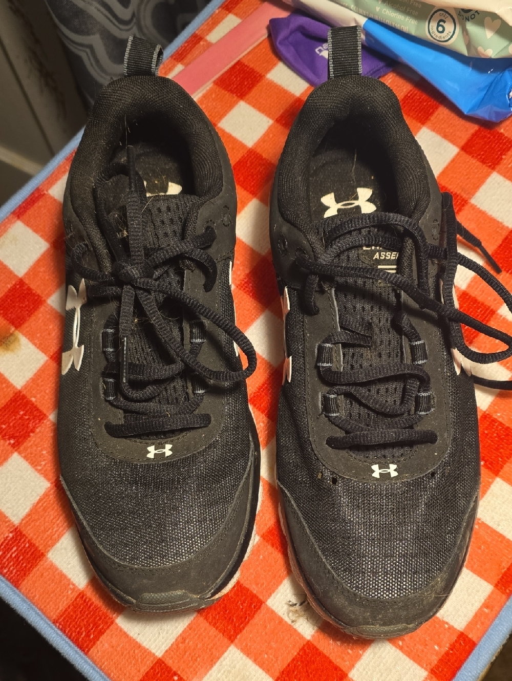 Under Armour Black Athletic Mesh Lace-Up Sneakers
